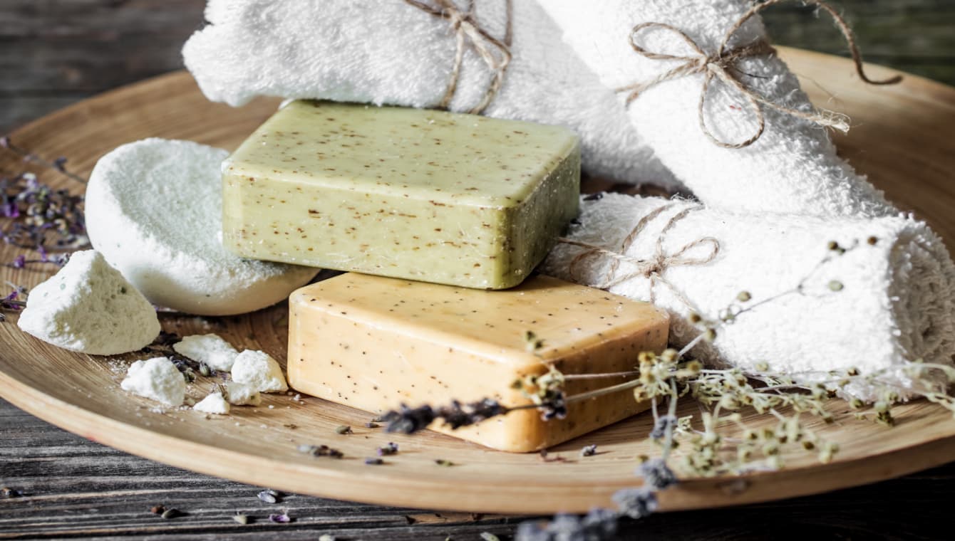 Set of 6 natural soaps